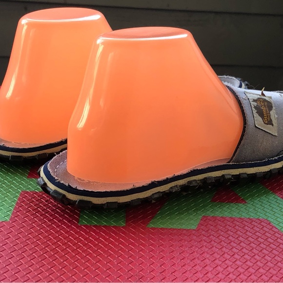 Gumbies DUCKBILL Toe Post Sandals Beach Surfer Summer Flip Flops Size 8/9 - Picture 6 of 13